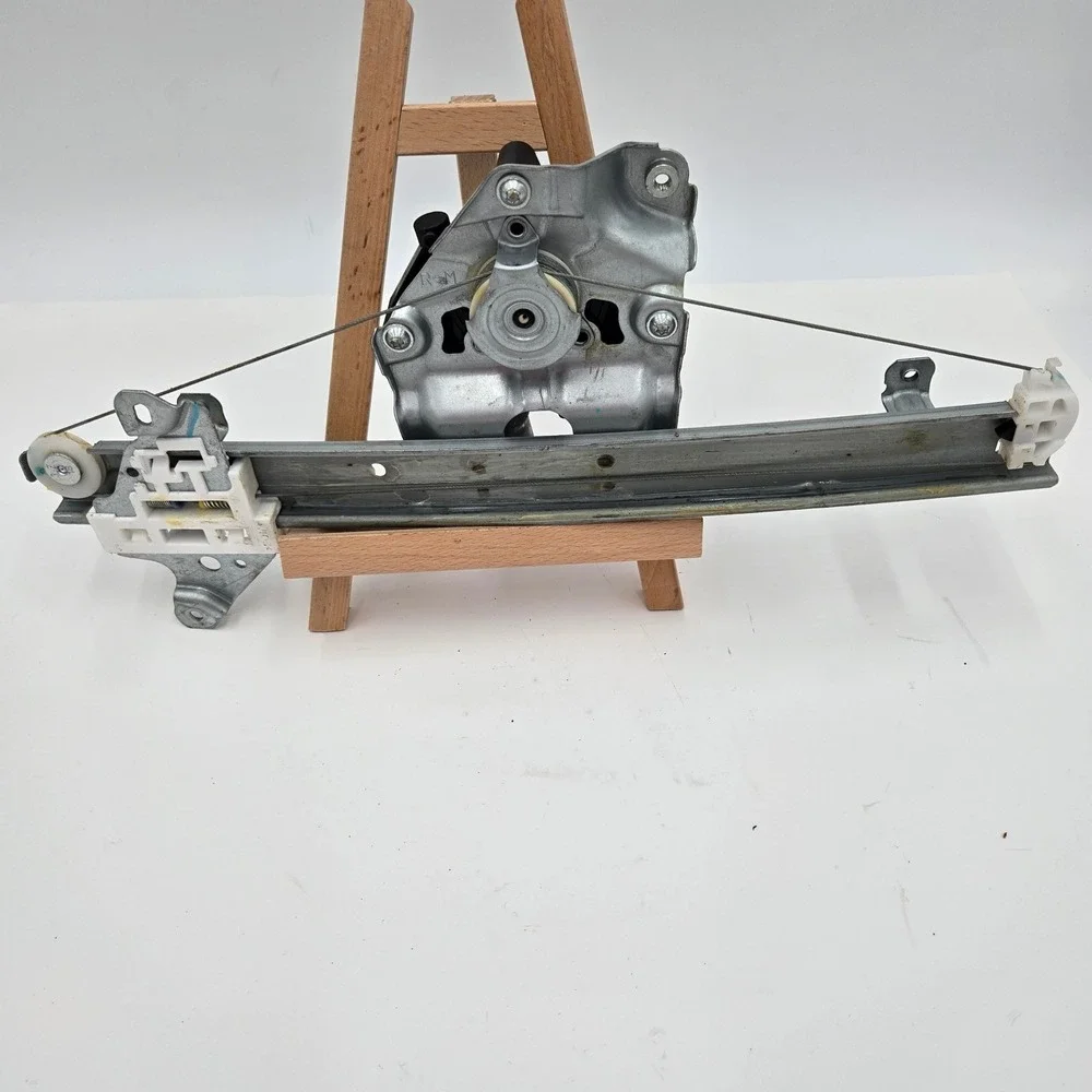 20-26 Nissan Sentra RH Right Rear Window Regulator Motor OEM 80730-6RR0A